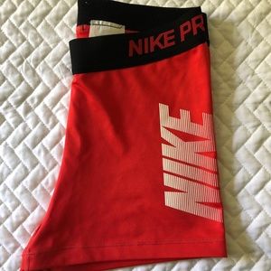 Nike Pro Shorts Medium